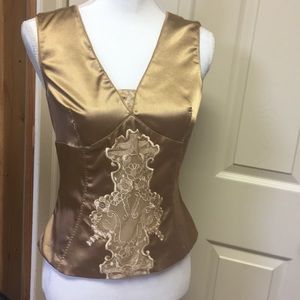 Beautiful dolce &gabbana sleeveless top